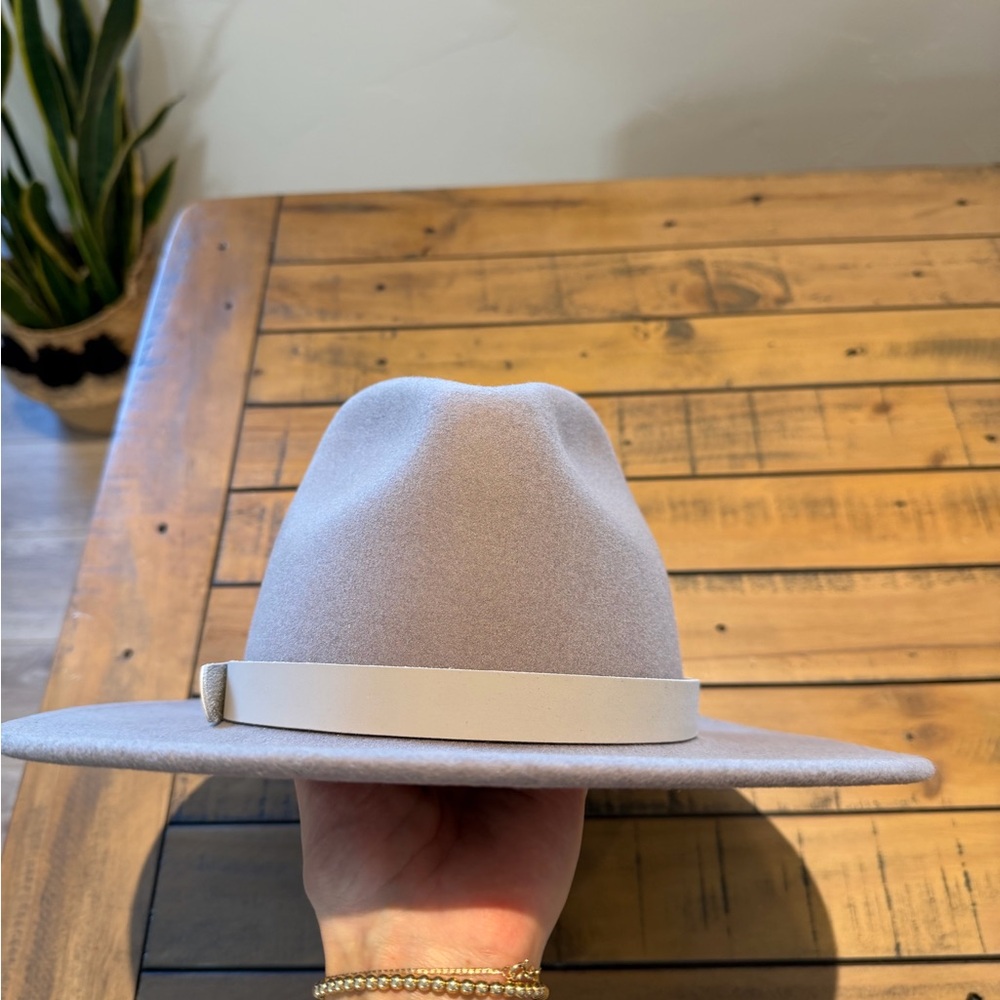 GIGI PIP Tan Women's Hat